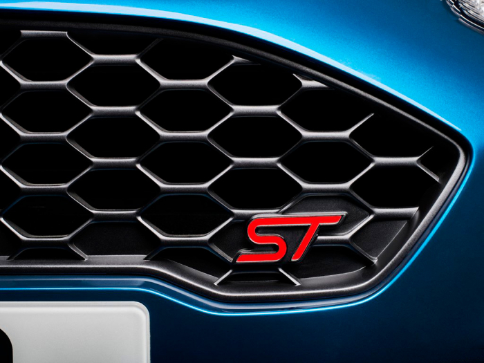 Ford Fiesta ST   1