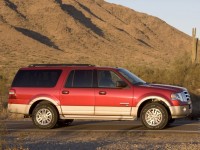Ford Expedition photo