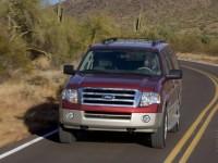 Ford Expedition photo