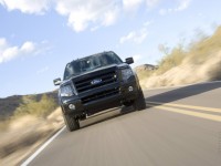 Ford Expedition photo