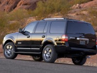 Ford Expedition photo