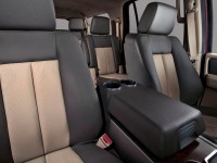 Ford Expedition photo