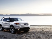 Ford Explorer 2011 photo