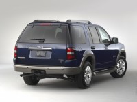 Ford Explorer 2006 photo