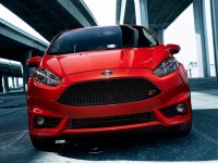 Ford Fiesta ST 2012 photo