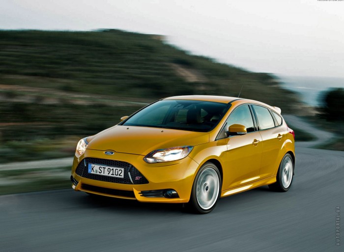 Ford Focus ST 2012   1