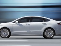 Ford Mondeo 2013 photo