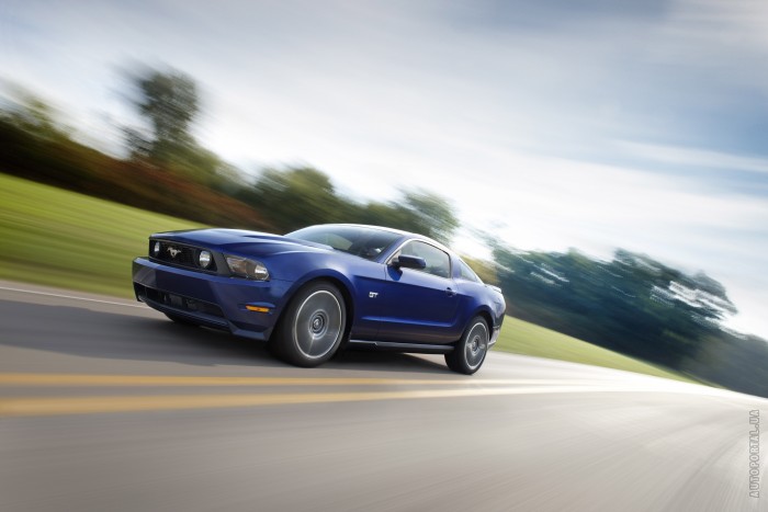 Ford Mustang 2009 – фотография 1